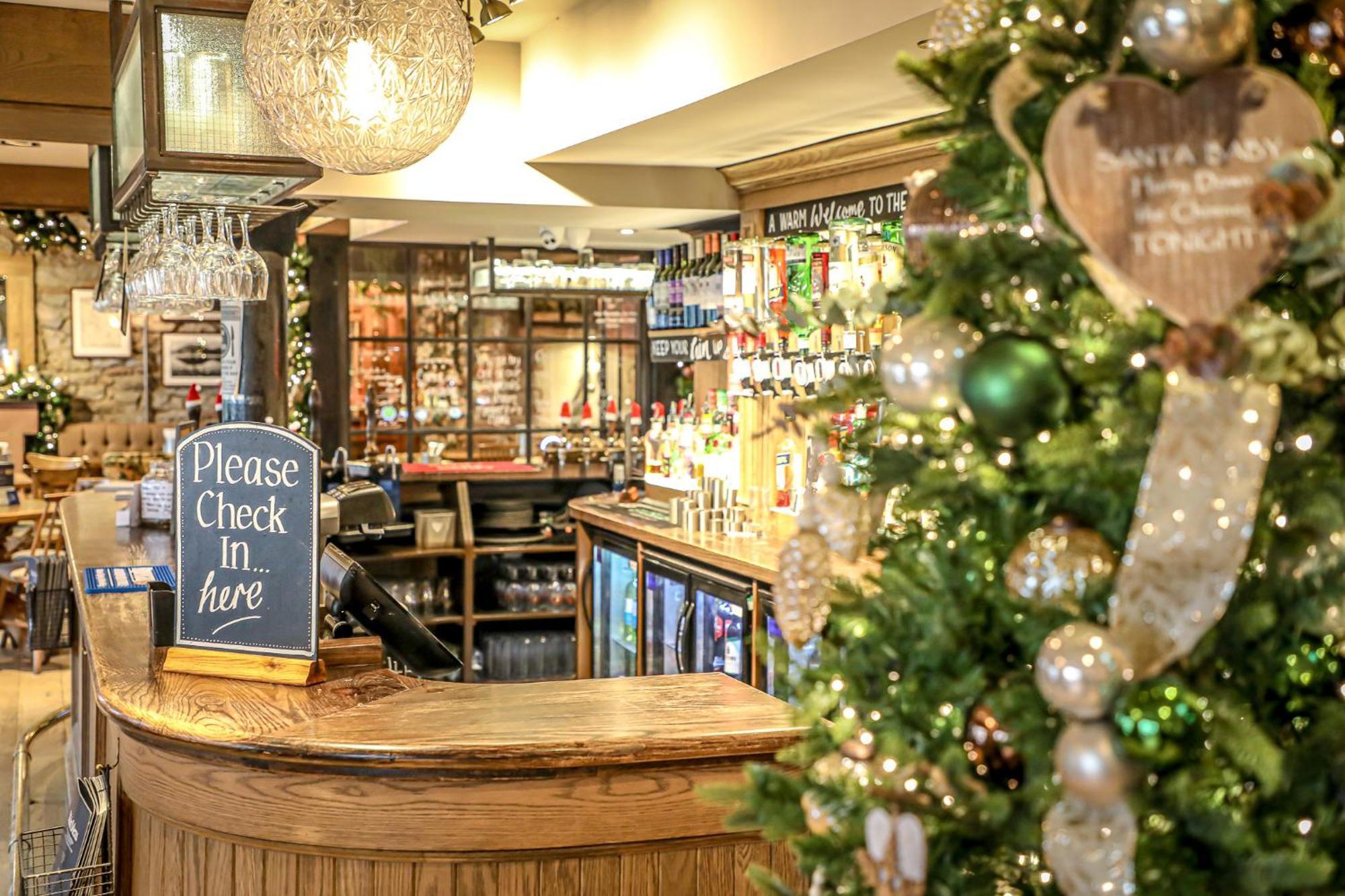 The Pooley Bridge Inn Eksteriør bilde